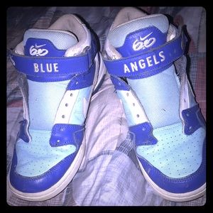 Blue Angels NikeID 6.0 Shoes.